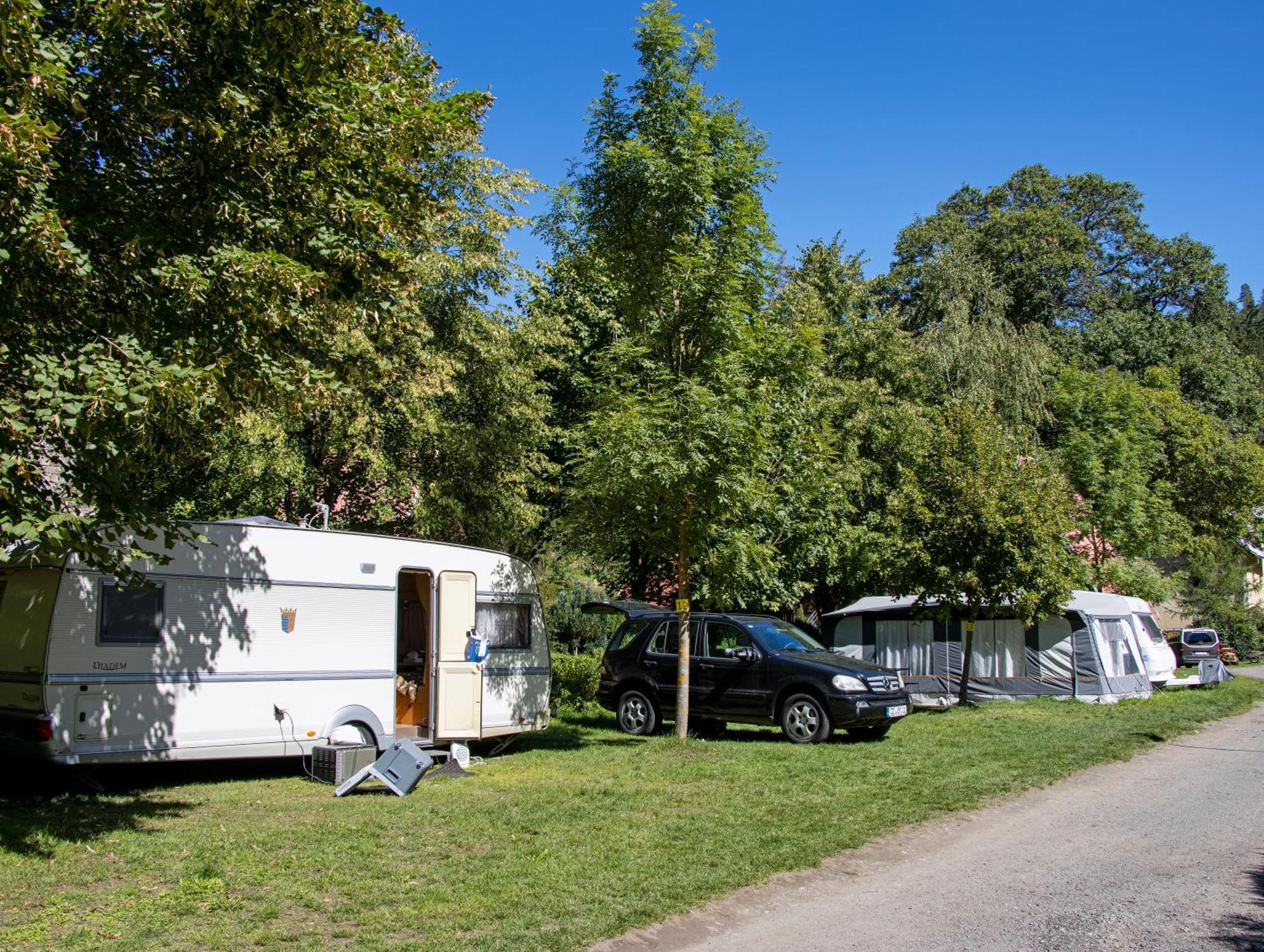 Camping Karolina Hotel Planá Buitenkant foto